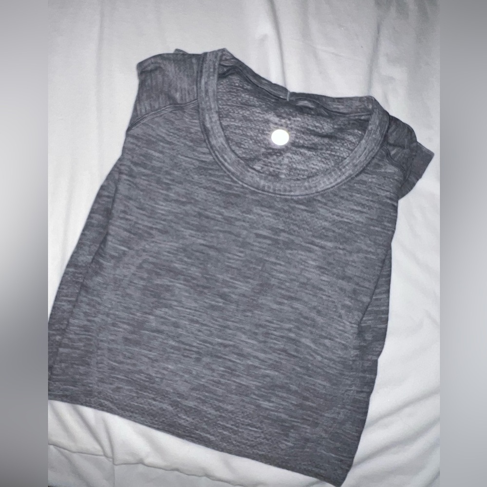Lululemon Swiftly Tech Short Sleeve